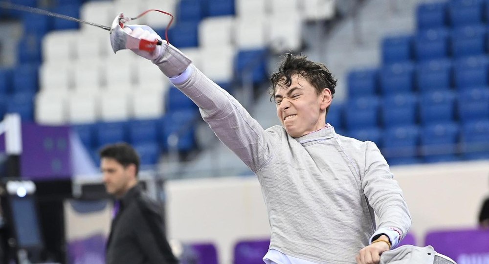 Se naște o stea. Vlad Covaliu a câștigat medalia de aur la Cupa Mondială de sabie pentru juniori