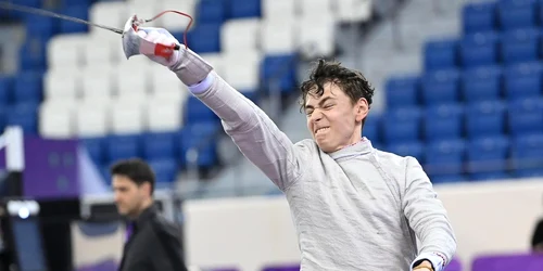 Vlad Covaliu, dezlănțuit la Cupa Mondială. Foto Facebook Federația Română de Scrimă