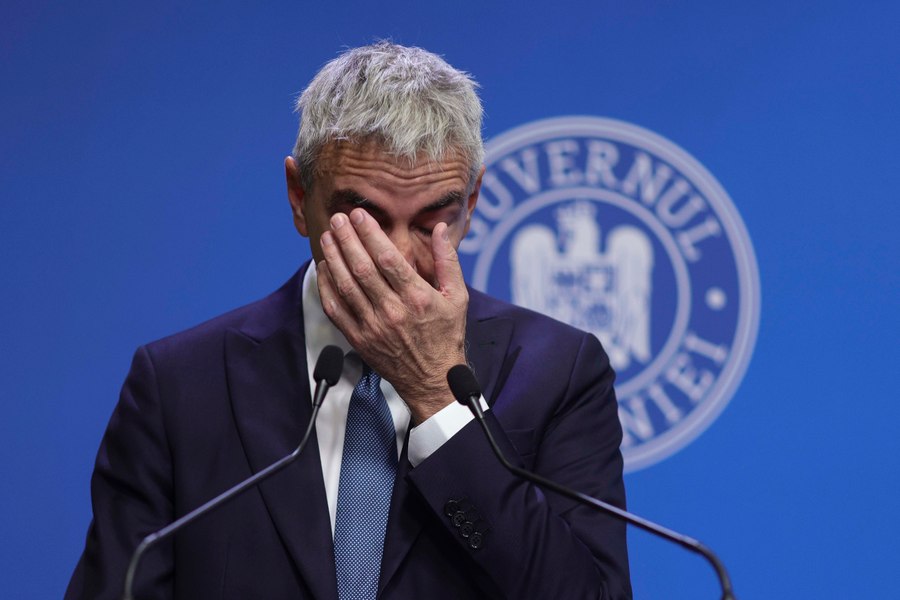 Da, există șpaga de supraviețuire. E ca la faza aia cu violul: nu fata e de vină că umbla cu fusta scurtă!