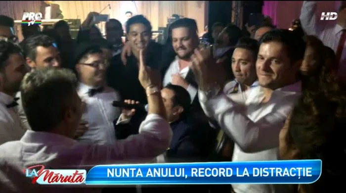 Petrecere pe muzica lui Adrian Minune