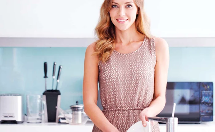 După ce spălaţi 18 obiecte de veselă, simţiţi că vă relaxaţi