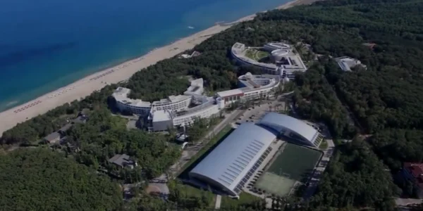 Staţiunea bulgară Kamchia FOTO captură video Alltur Travel
