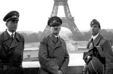 Hitler, turist la Paris: „A fost visul vieții mele” jpeg