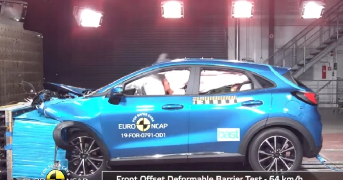 Ford Puma a trecut cu bine de testele de accident Captur[ video YouTube