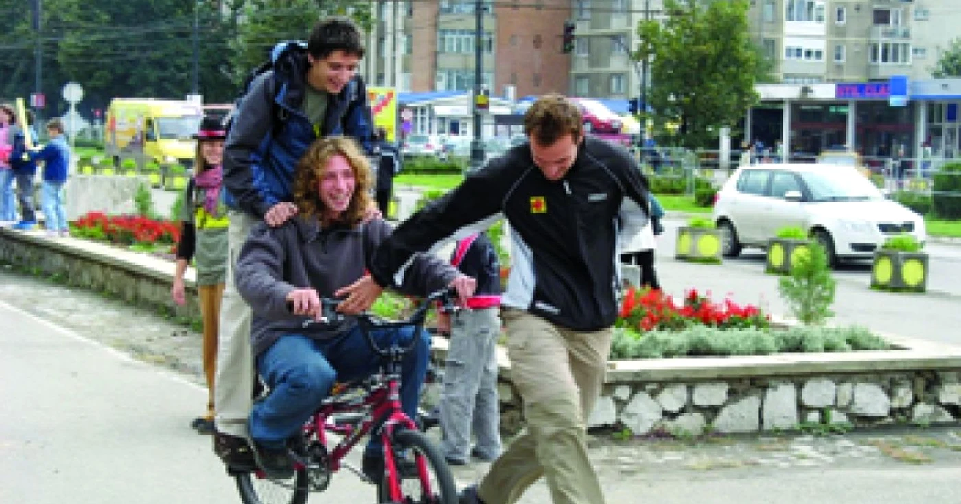 Reşiţa: Adolescenţii au interzis cu bicicletele în parc