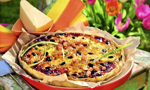 tarta cu costita si cascaval jpeg