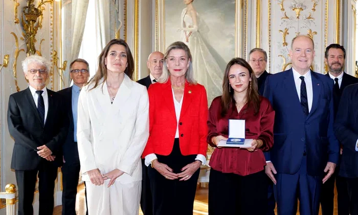 Prințul Albert al II lea și Prințesa de Hanovra, însoțiți de Charlotte Casiraghi, Foto Micha ël Alesi, Palatul Prințului jfif