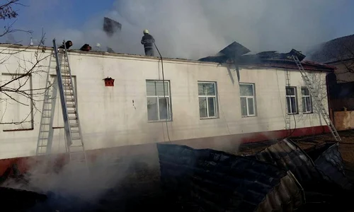 incendiu scoala tm 6 jpeg