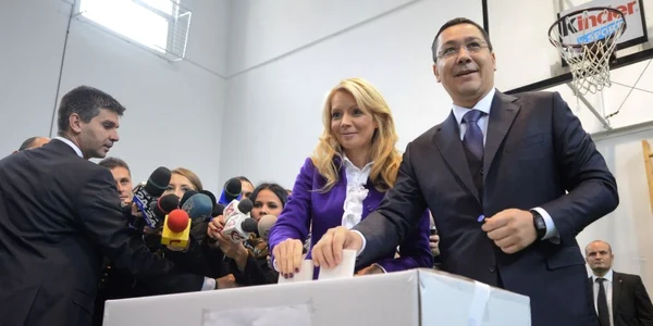 Alegeri prezidentiale 2014 Victor Ponta Daciana Sarbu FOTO AP