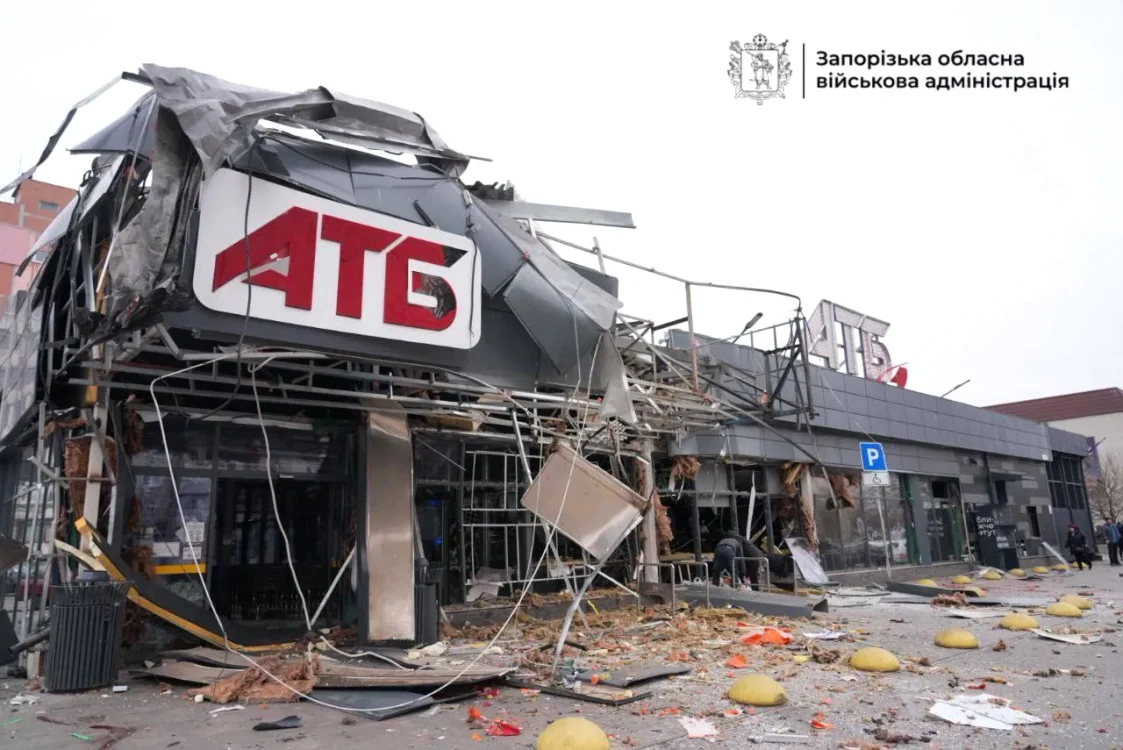 Supermarketul se afla într-o zonă rezidențială FOTO Administrația militară regională Zaporojie