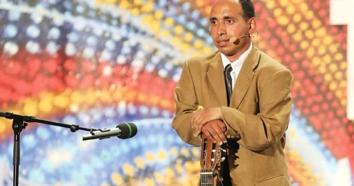 Gigel Frone, mai mult cântăreţ decât impresar