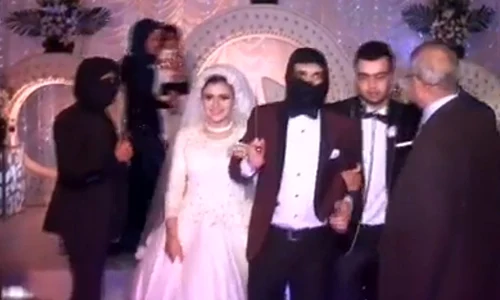 nunta isis png