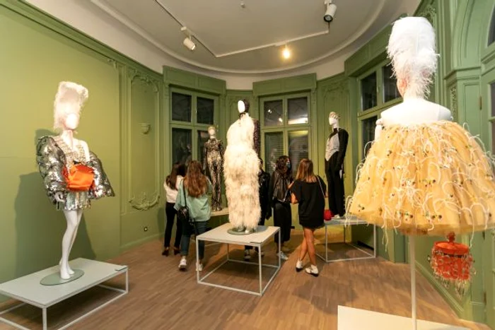 diploma the future of fashion jpg jpeg