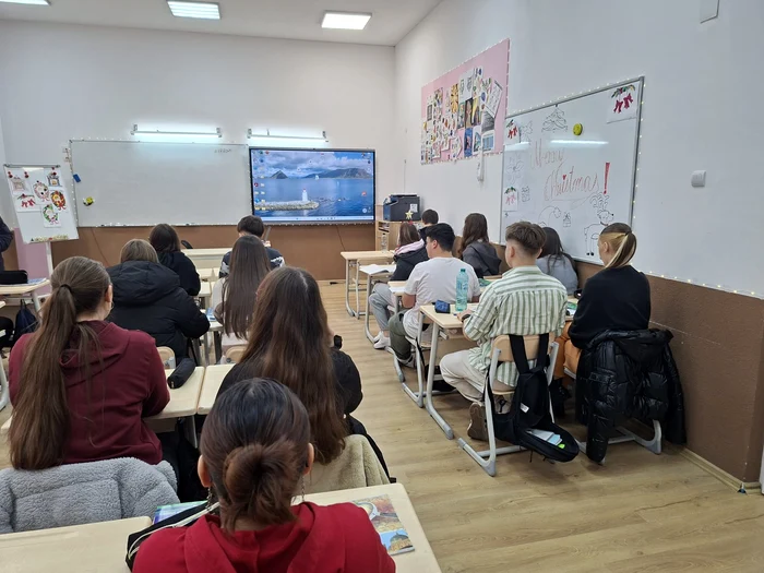 Oră la Liceul „Mihai Ciucă” din Săveni FOTO Cosmin Zamfirache