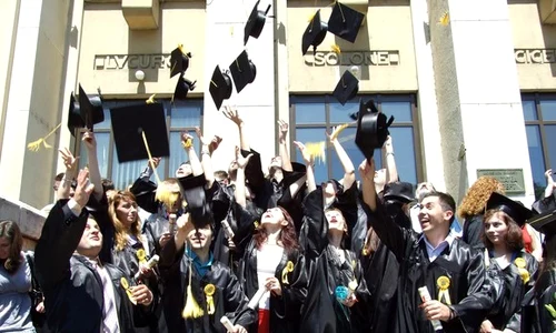 studente universitate bucuresti jpeg