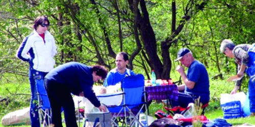 Hunedoara: Ultimul grătar de vară la marginea pădurii