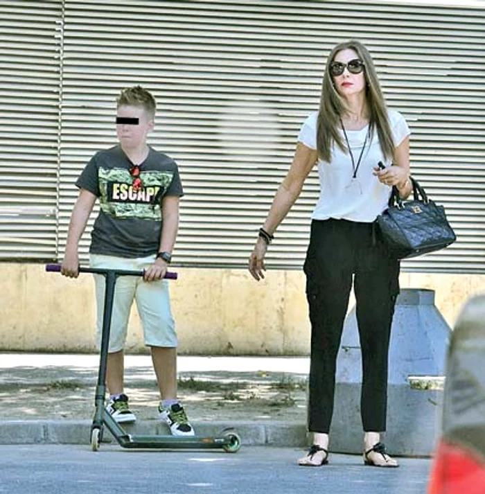 Romaniţa Iovan spune că fiul ei  Albert nu va vinde niciodată  parterul, care i-a revenit lui prin  hotărâre judecătorească