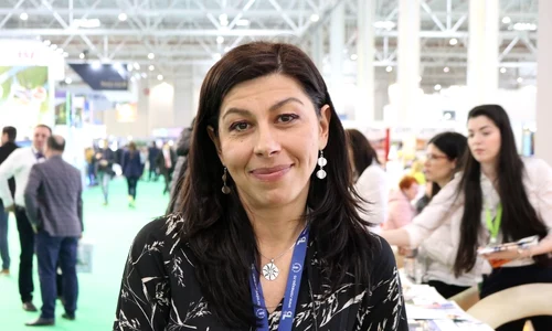 Gabriela Peșeț, consultant de travel  jpeg
