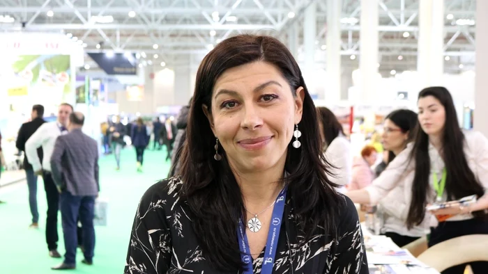 Gabriela Peșeț, consultant de travel 