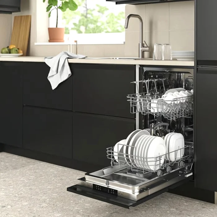 Mașină de spălat vase slim integrată perfect într-o bucătărie modernă Foto IKEA jpg