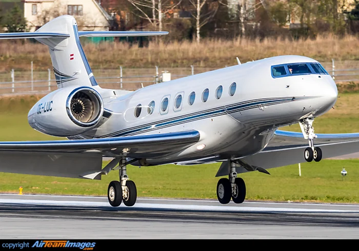 Avionul lui Roman Abramovici este un model Gulfstream G650