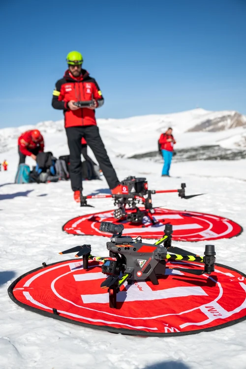 Dronele echipate de Vodafone pentru Salvamont România