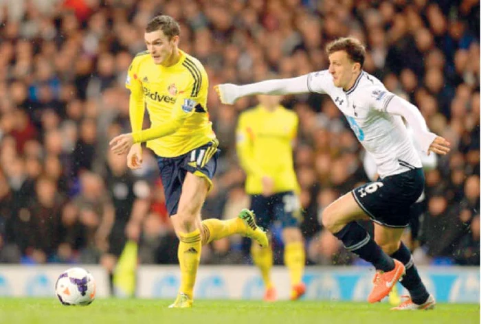 
    Chiricheş a greşit  grav în minutul 17 al  primul său meci din  ultimele 70 de zile  