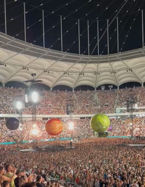 Babasha l-a avertizat pe Chris Martin despre incidentul de pe Arena Națională: „Foarte curând o să auziți și versiunea mea” VIDEO
