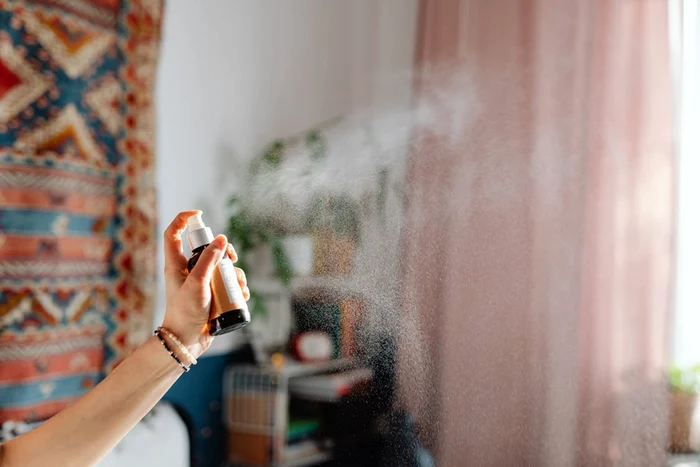 Putem pregăti un spray parfumat chiar acasă / foto: Pexels