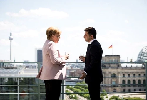 angela merkel a tremurat jpg jpeg