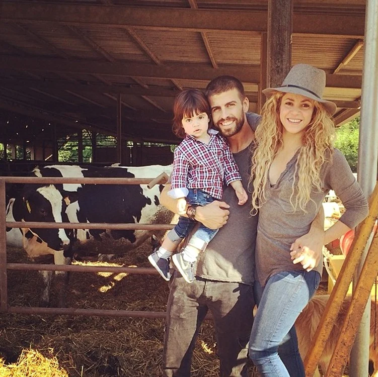 
    Cântăreaţa şi iubitul ei, Gerard Pique, vor ca Milan să fie poliglotfoto: Instagram  