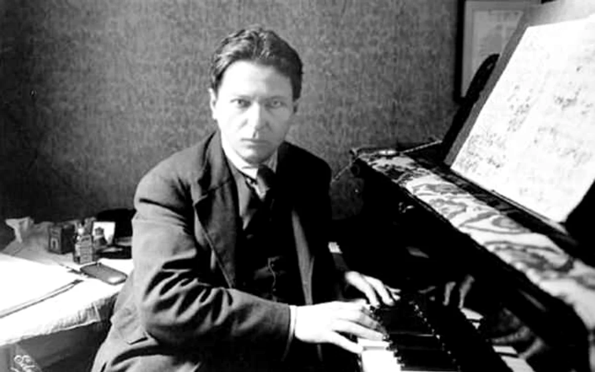 Marele violonist şi compozitor George Enescu