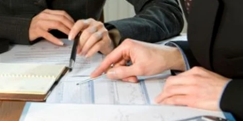 Baia Mare: Mii de firme din judeţ au conturile bancare blocate