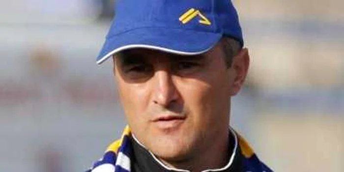 FOTBAL: Leo Strizu şi-ar dori ca Petrolul să promoveze