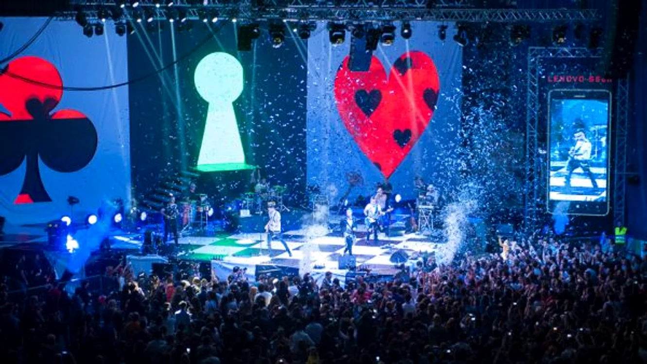
    Vunk concert orasul minunilor  