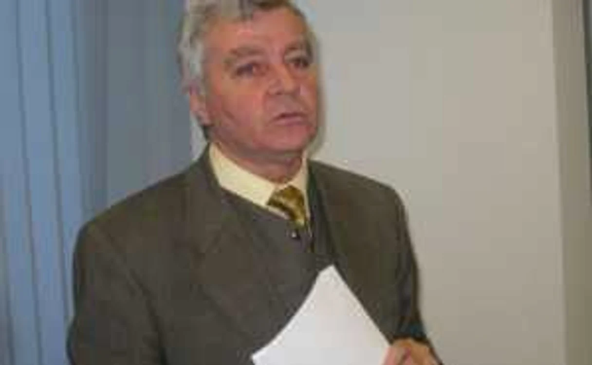Valeriu Partene militează pentru drepturile profesorilor brăileni, foto Dora Sider
