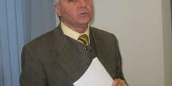 Valeriu Partene militează pentru drepturile profesorilor brăileni, foto Dora Sider