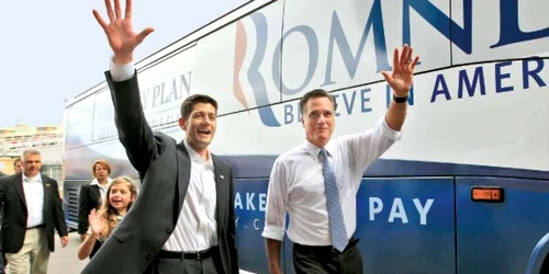  Paul Ryan şi Mitt Romney vor face echipă pentru a ajunge la Casa Albă  