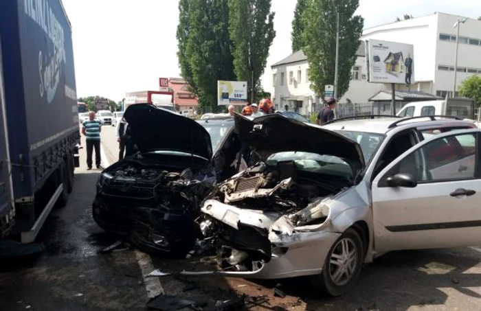 Accidentul a  avut loc în Bacău FOTO: ISU bacău