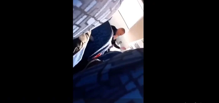Momentul în care șoferul o lovește pe femeie FOTO captură video