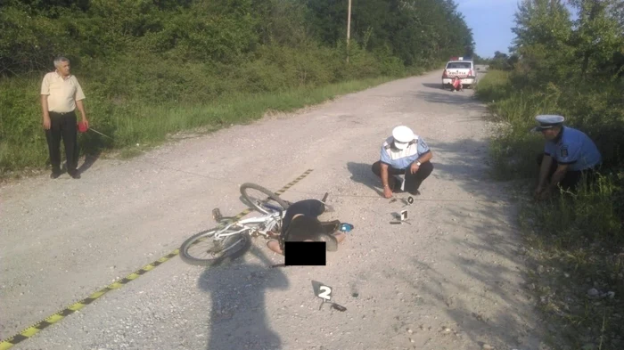 Biciclistul nu a mai putut fi salvat