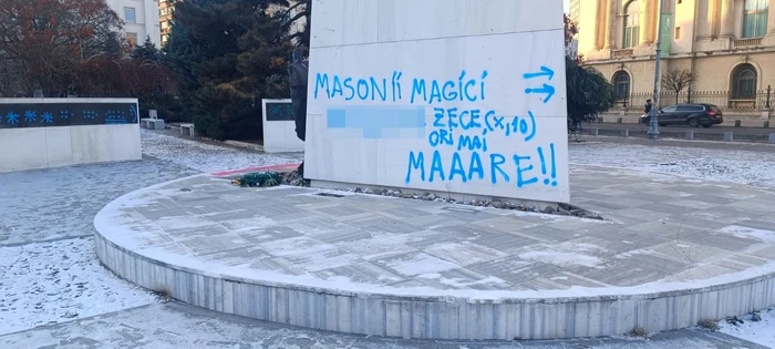 Monumentul Renașterii, vandalizat - Foto Facebook Dan Popescu