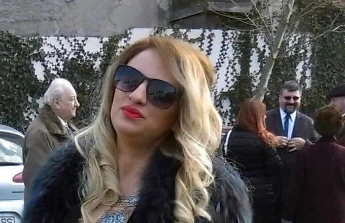 Sânziana Buruiană, apariție de senzație la cununia lui Tonciu