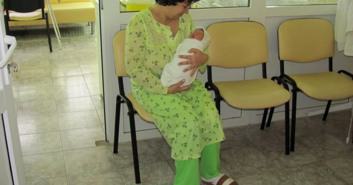 Nicoleta Filip, o mămică fericită care a născut de Crăciun