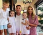 valentina pelinel si cristi borcea alaturi de copii jpg