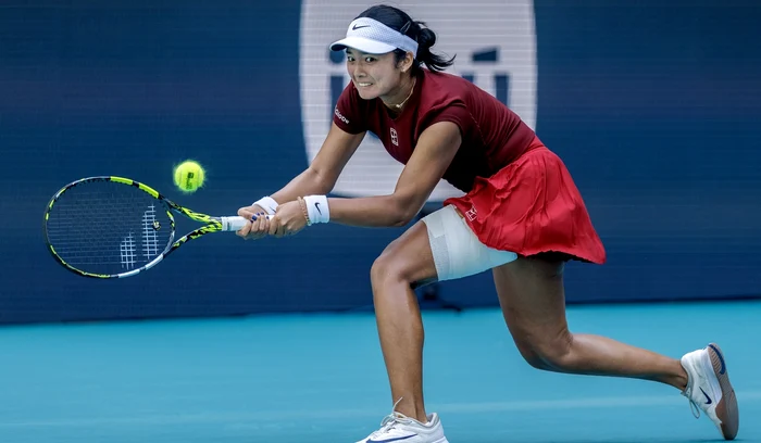 Alexandra Eala face furori în tenisul internațional (FOTO: EPA)