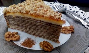 prajitura in straturi cu scortisoara si nuca jpeg