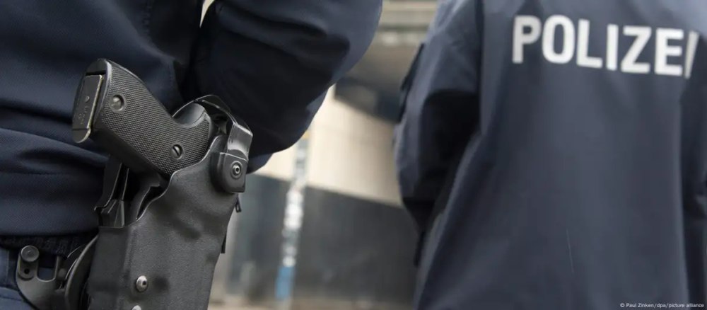 Rasismul în poliția germană: o problemă structurală?
