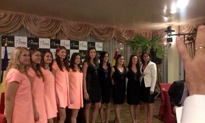 Echipele Romaniei si Spaniei la dineul oficial de dinaintea meciului de Fed Cup jpeg