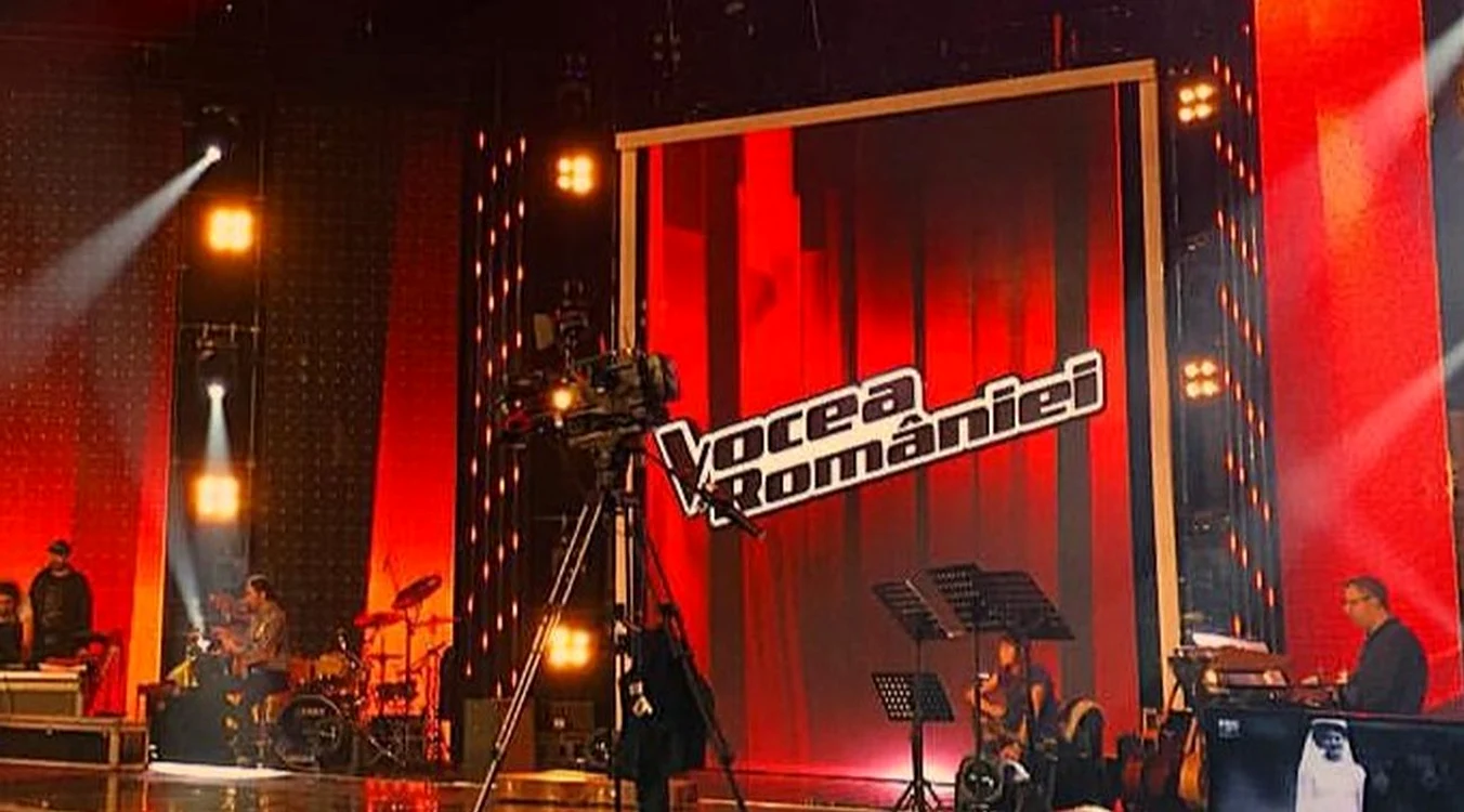 Alexandra Sirghi este concurenta care a ridicat sala în picioare la Vocea României / Foto: Facebook
